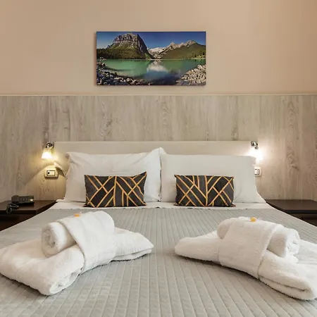 Hotiday Collection - Politeama Hotell